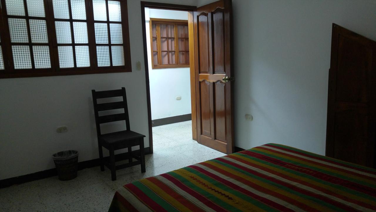 Ixkanul Antigua Hotel Екстериор снимка