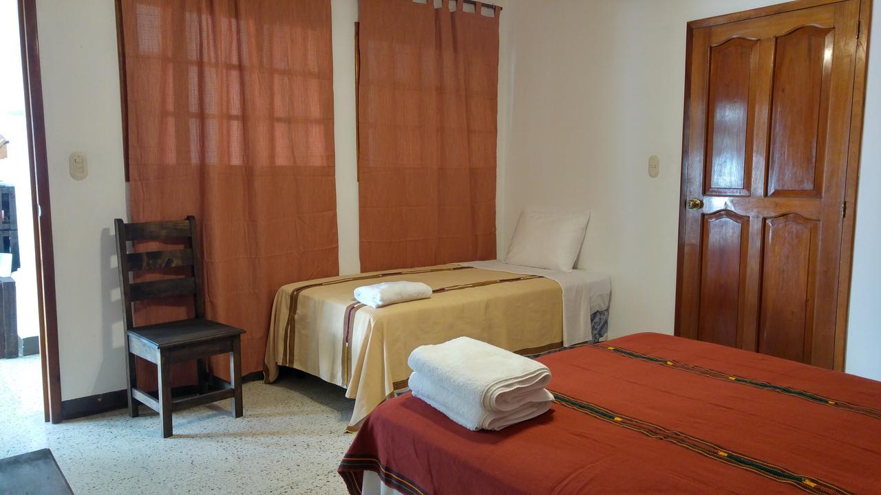 Ixkanul Antigua Hotel Екстериор снимка